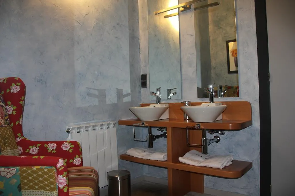 Castell De Fonolleres Villa Holiday home