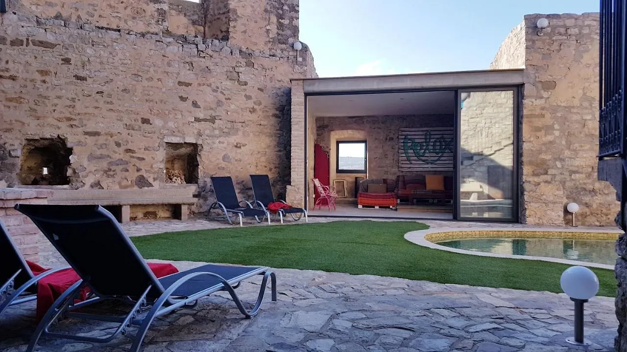 Castell De Fonolleres Villa Holiday home